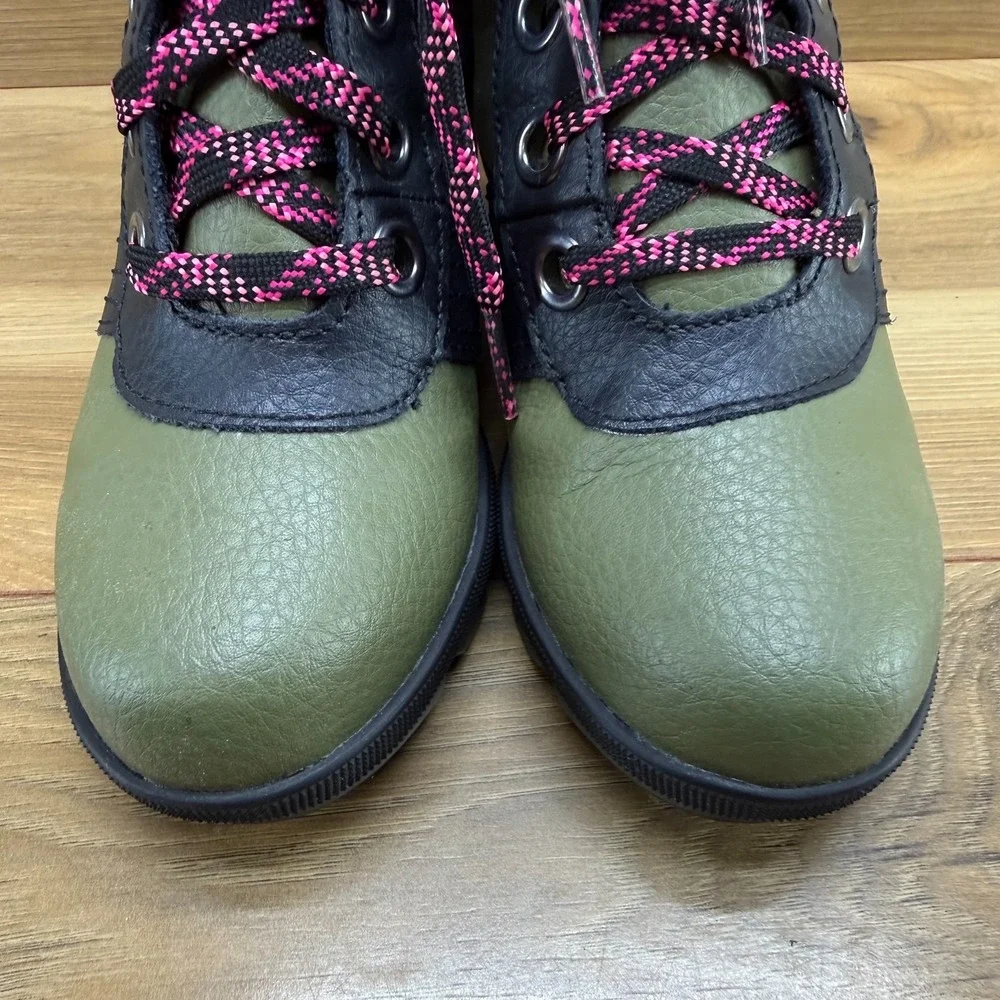 Sorel big girls